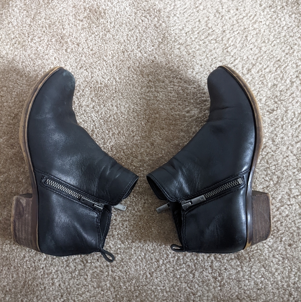 Lucky Brand booties
